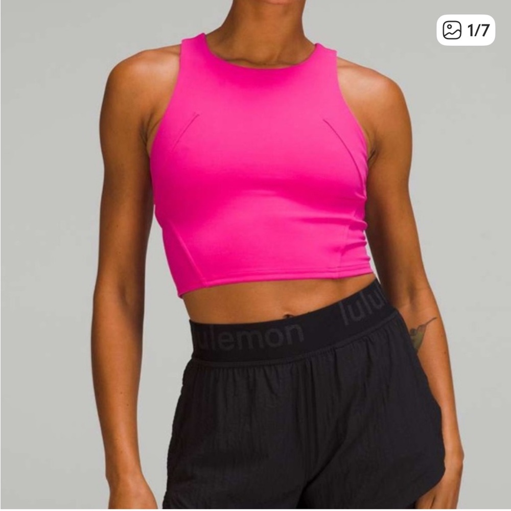Lululemon Athletica invigorate sports bra